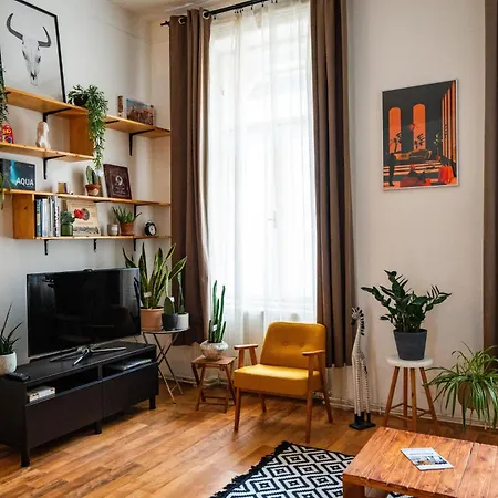 Unique With Workstation And Ac- Historical Area Appartamento *